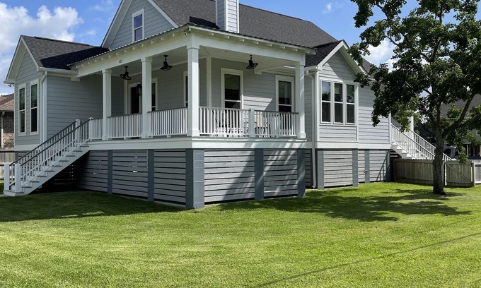 Long Beach House | One Block Away