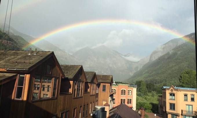 Telluride Condo | ONE block from the Gondola with sweeping views