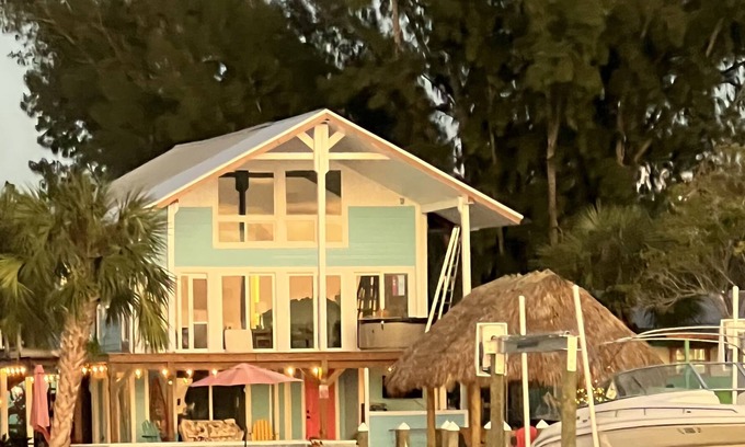 Grant-Valkaria House | One of a kind luxury island pool home