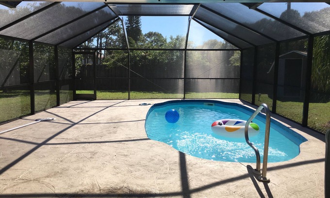 North Port House | One Shell π of a house/private heated swimming pool/WIFI