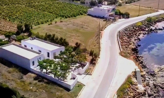 Petrosino Villa | One step away from the sea