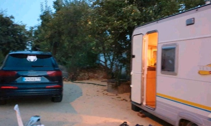 Csorvas RV Rental | Only pitches for mobile homes, tiny houses, tents & others on own land. Property!