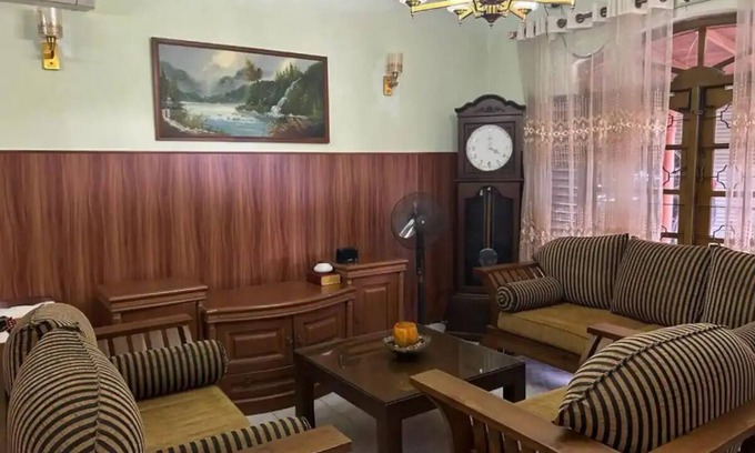 Piliyandala House | Opulent Oasis Villa