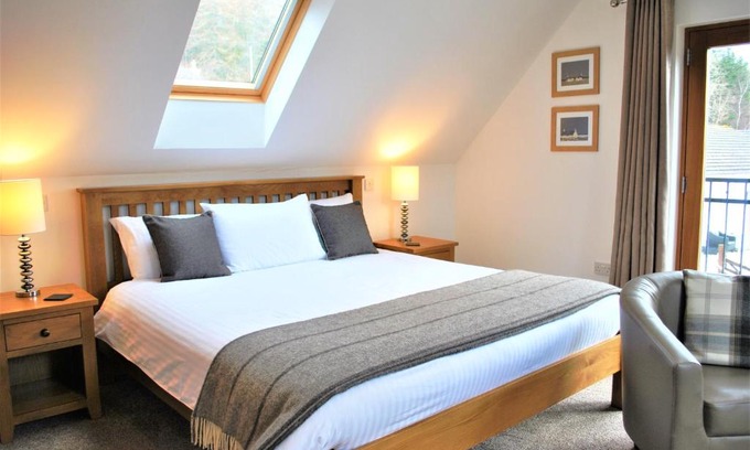 Achachork Bed & Breakfast | Orchard House Bed and Breakfast