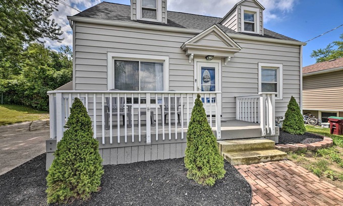 Orchard Park House | Orchard Park Home < 2 Mi to Highmark Stadium!
