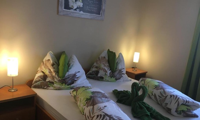 Hegyko Apartment | Orchidea Apartman