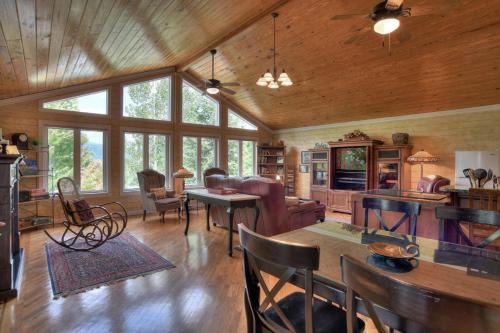 Durango House | OReilly Two Home Combo