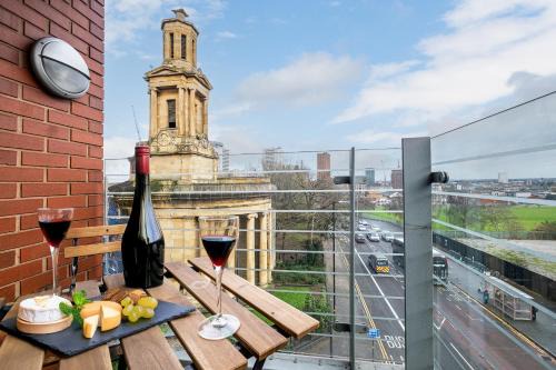 The Westside Apartment | Orient CityView with FreePark and Netflix