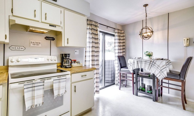 Ventura House | Orlando Vacation Rental w/Yard & Pool Access