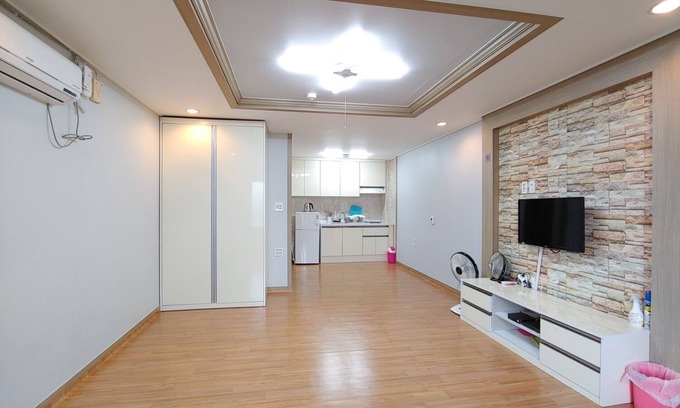 Hallim Condo | Orumm Pension