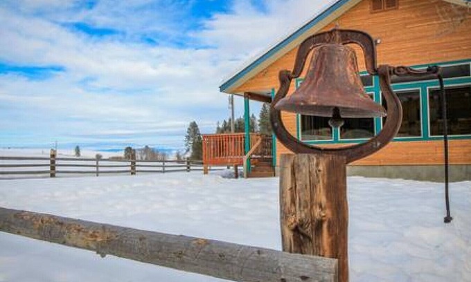 Haines Other | Orville Chandler Ranch, Majestic Views! Sleeps 7, Local Golfing 50% Off!