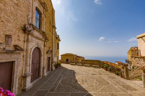 San Marco d'Alunzio House | Ospitalità D'alunzio