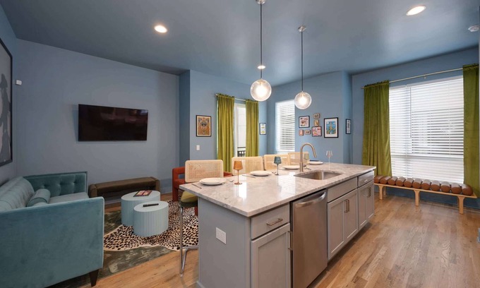 Nashville House | Outlaw Oasis – Tranquil 2 BDR