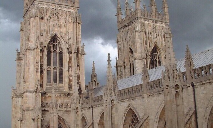 York House | Outstanding historic townhouse in city centre next to York Minster (sleeps 2-8)