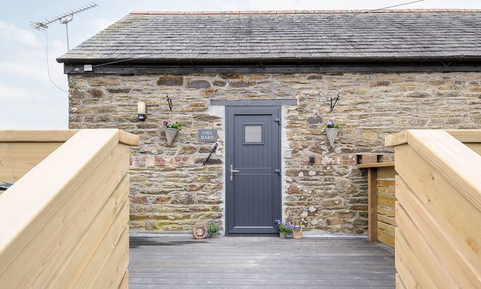 St. Keyne Cottage | OWL BARN, family friendly, luxury holiday cottage in Duloe