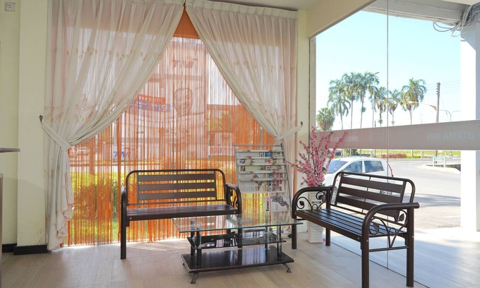 Bintulu Hotel | OYO 89544 Utama Inn