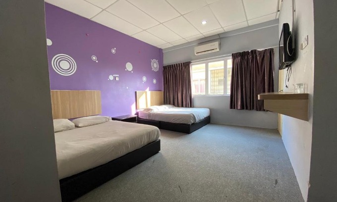 Sri Gading Hotel | OYO 89760 Harmoni Inn Hotel