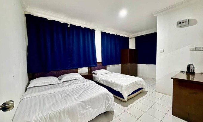 Bintulu Hotel | OYO 91033 Vaigan Hotel