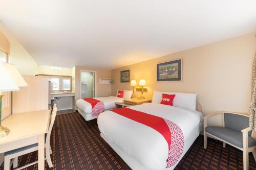Seneca Falls Hotel | OYO Hotel Starlite Seneca Falls