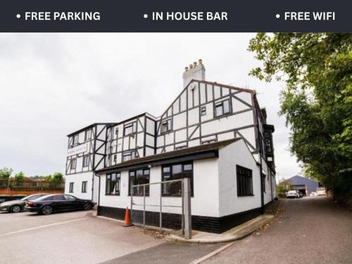 Newcastle-upon-Tyne Hotel | OYO The Royal Hotel