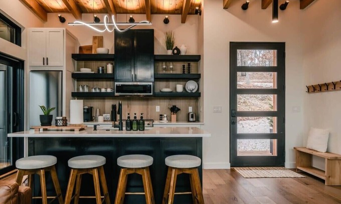 Rogers House | Ozark Modern Retreat