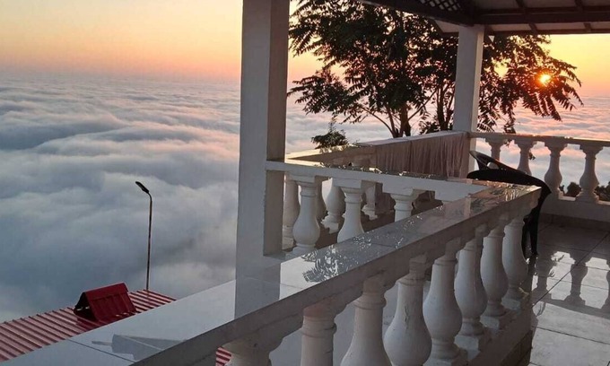Gurugram Hotel | Paatli Fort Estate Resort