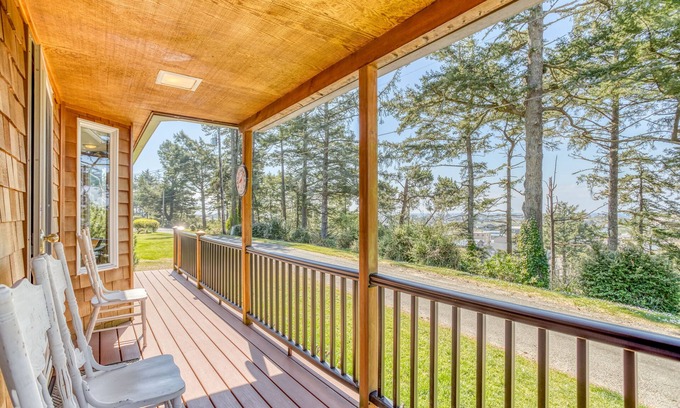 Pacific City House | Pacific City Haystack Rock, Ocean Views, Multiple Decks, Queen Suite, Quiet!