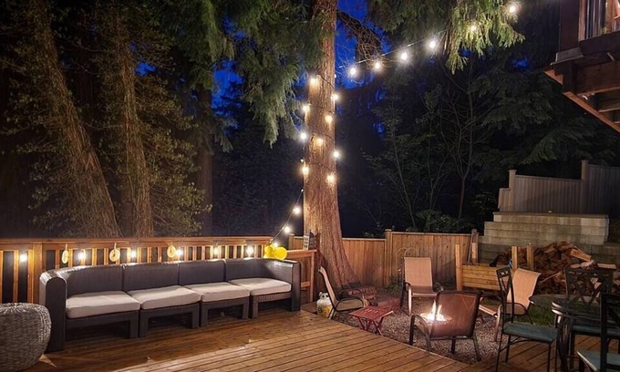 Port Moody House | Pacific Northwest Hideaway