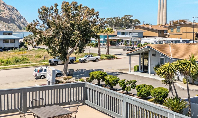 Morro Bay Hotel | Pacific Shores Inn
