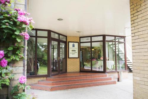 Warrington Hotel | Paddington House Hotel