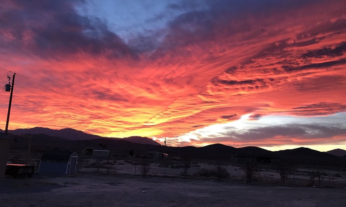 Crystal House | Pahrump Queen Bed & Private Bath, Death Valley Front Sight