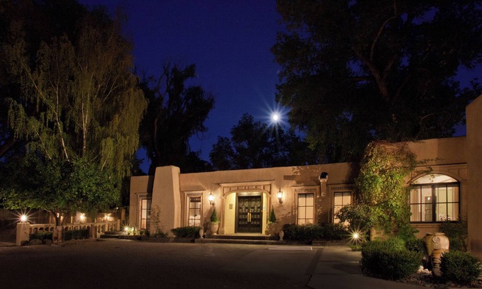 Taos Bed & Breakfast | Palacio De Marquesa