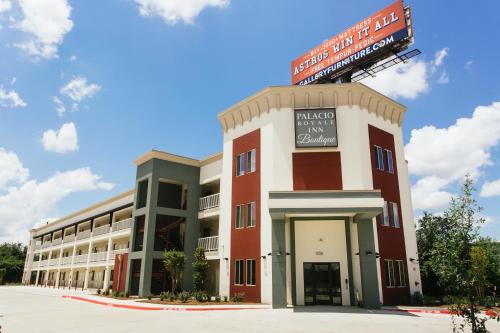 Barker Hotel | Palacio Royale Inn Boutique Katy
