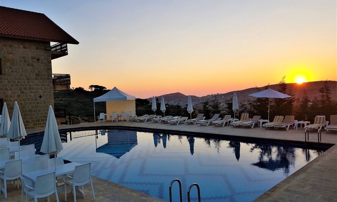 Barouk Hotel | Palais Des Cedres