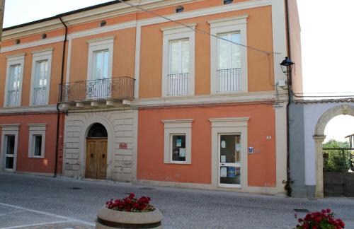 Rocca San Giovanni Apartment | Palazzo Croce