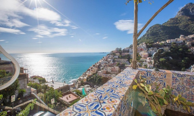 Liparlati House | Palazzo Crocione in Positano