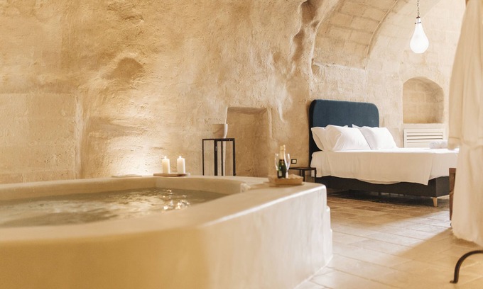 Sasso Caveoso Hotel | Palazzo Del Duca Hotel & Restaurant