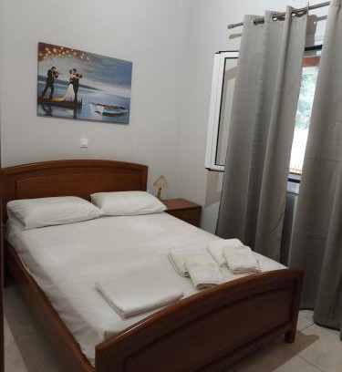 Paleros House | Paleros vacation