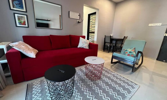 Khar Apartment | Pali Carters Building 102, 20th Road, Khar West by Connekt Homes