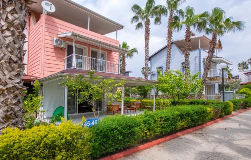 Side Villa | Palladium Villa