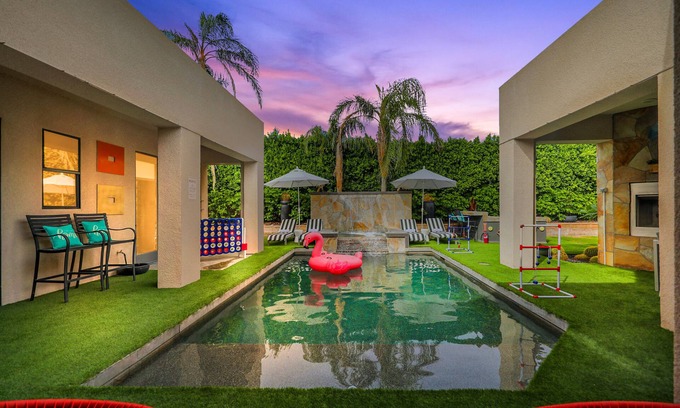 Racquet Club South House | Palm Springs Boutique