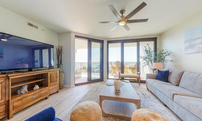 Litchfield by the Sea Apartment | Palmetto Sunrise