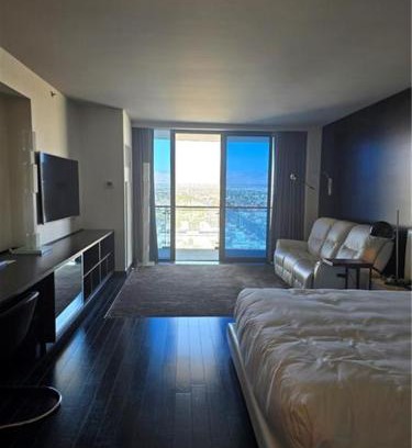 Las Vegas Apartment | Palms Place Hotel Mountain View with Open Balcony
