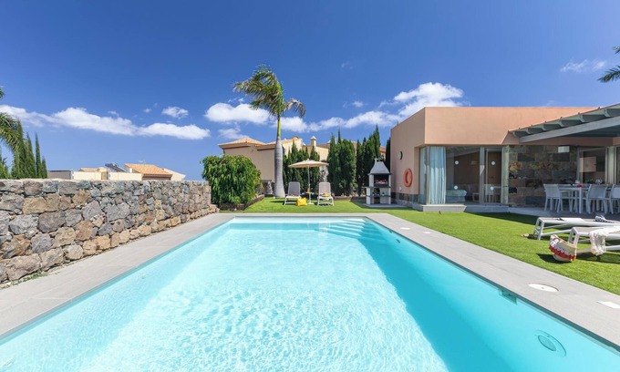 Salobre Villa | Par 4 Rental 8 Salobre by VillaGranCanaria