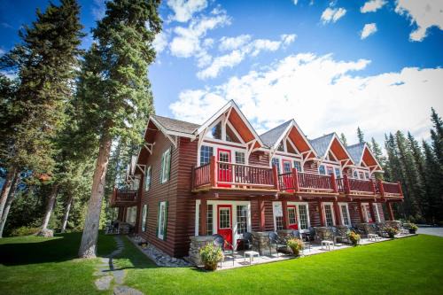 Lake Louise Cabin | Paradise Lodge and Bungalows