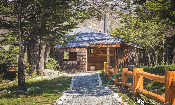 Luis Soto Cabin | Parador Austral Lodge