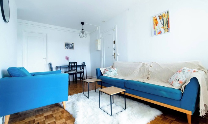 Chevilly-Larue Apartment | Paris is 2 stations away (M14)