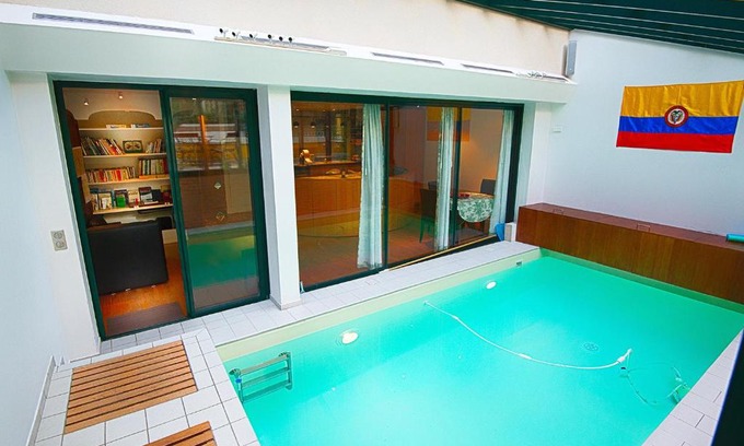 Clignancourt Apartment | Paris-Oasis "Since 2004"