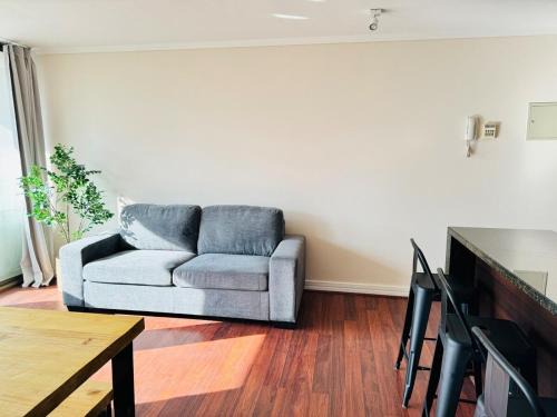 Yerbas Buenas Apartment | Parque Arauco - Clínica Alemana