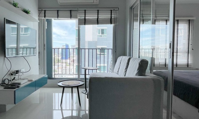 Central Pattaya Apartment | PATTAYA 市中心度假泳池公寓